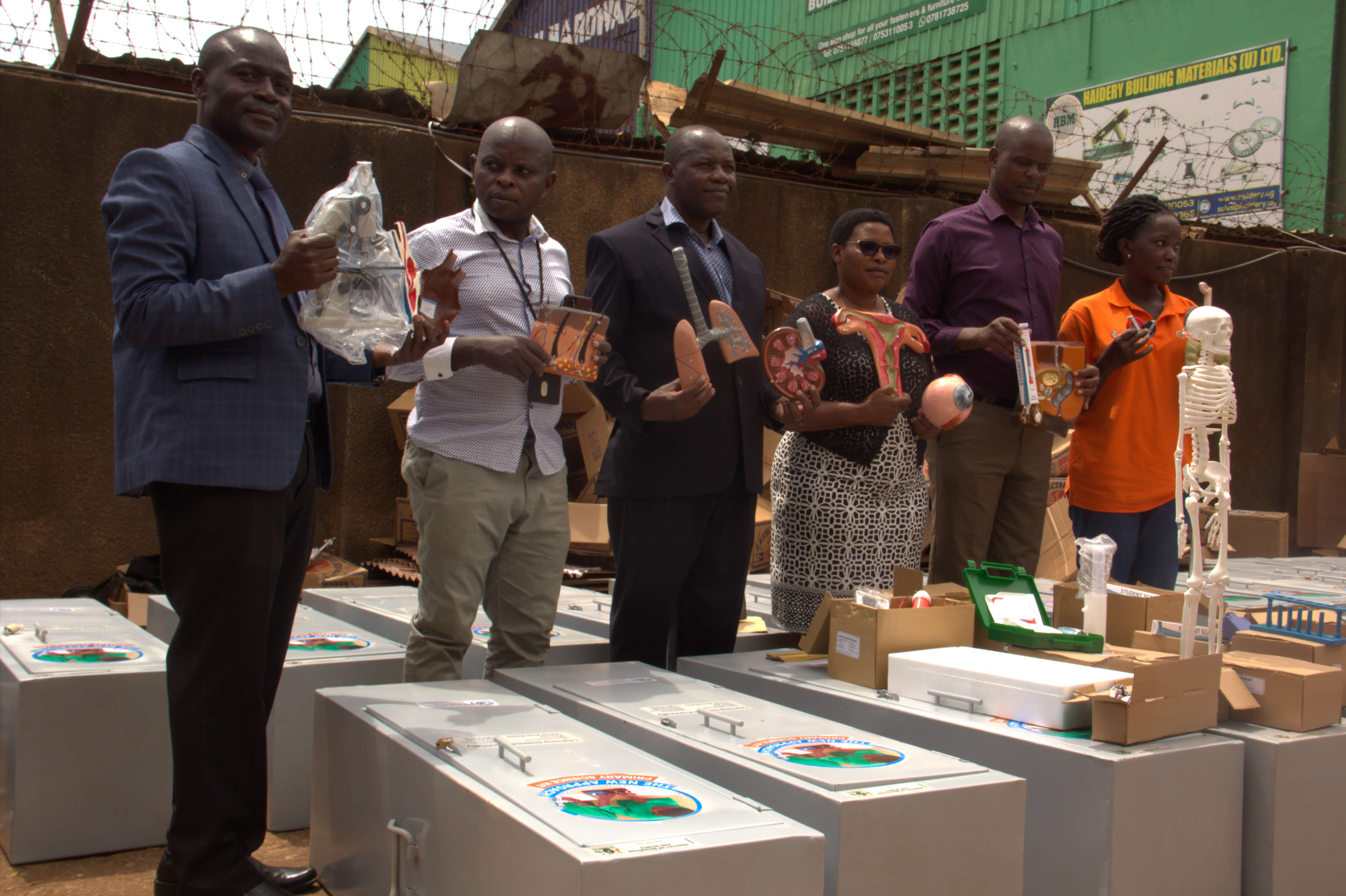 Science teachers initiative introducing practical science education
